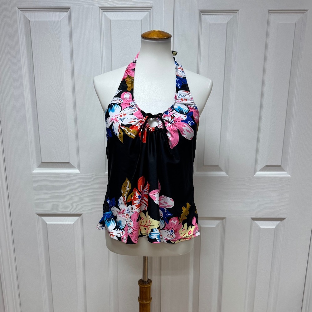 Women's Tankini‎ Floral Swimsuit Top. Size XL.